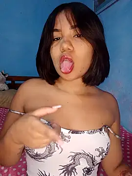 Snapshot of little_onixx chatting on November 7, 12:05 pm little onixx online show from November 7, 12:05 pm