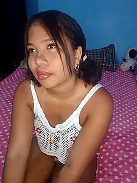 Snapshot of little_onixx chatting on November 20, 10:26 am little onixx online show from November 20, 10:26 am