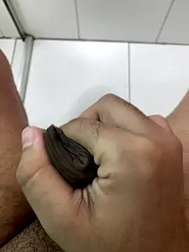 Snapshot of kylieputinha chatting on September 23, 3:59 pm kylieputinha online show from September 23, 3:59 pm