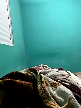 Snapshot of kylieputinha chatting on September 24, 7:23 am kylieputinha online show from September 24, 7:23 am