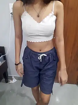 Baby girl67 online show from April 10, 6:12 pm