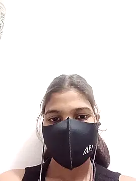 HOT-MAHI1143 online show from January 10, 11:23 am