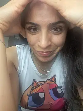 Snapshot of nenalinda69 chatting on September 19, 1:40 am nenalinda69 online show from September 19, 1:40 am