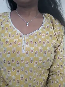 Snapshot of Disha-_00 chatting on October 23, 4:12 am Disha- 00 online show from October 23, 4:12 am