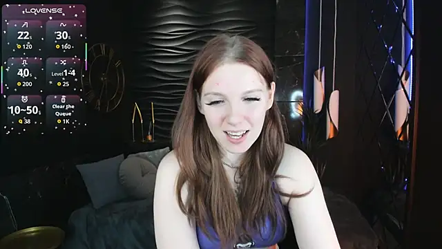 Layla Glam online show from November 22, 1:43 pm