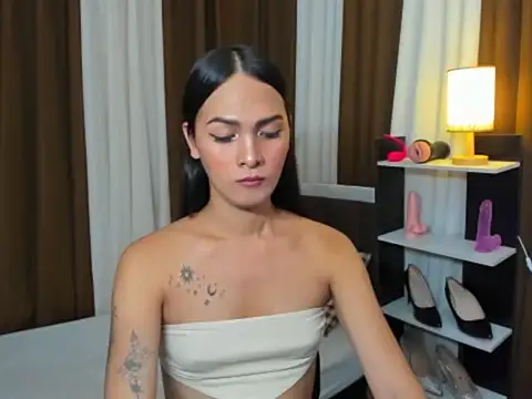 Snapshot of Sedictive_Samantha chatting on October 28, 5:22 am Sedictive Samantha online show from October 28, 5:22 am