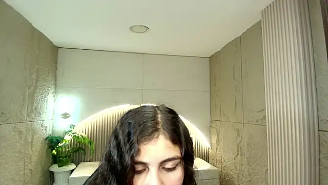 dany r  online show from March 13, 1:18 pm