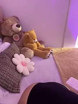 Mericute  online show from April 5, 2:09 am