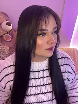 Mericute  online show from April 16, 1:06 am