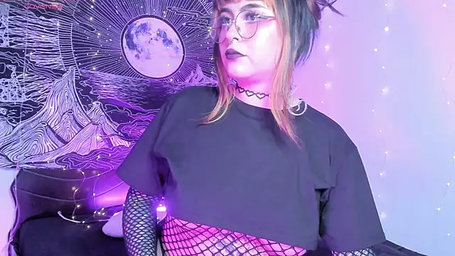 Hallucigenia  online show from November 20, 6:40 pm