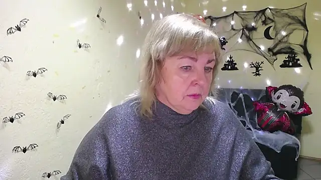 Snapshot of MilenaWedxy chatting on October 21, 5:08 am MilenaWedxy online show from October 21, 5:08 am