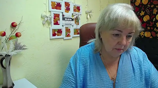 Snapshot of MilenaWedxy chatting on November 30, 6:17 am MilenaWedxy online show from November 30, 6:17 am