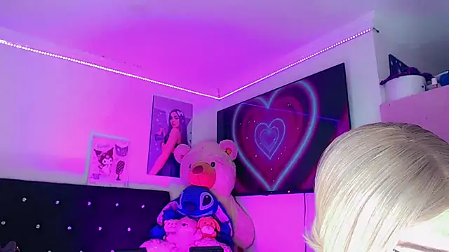 DaliaBacil25 online show from February 28, 10:44 pm