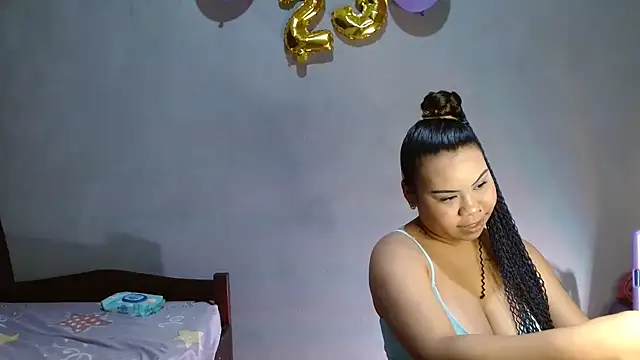 MelissaTommy online show from October 19, 7:25 pm
