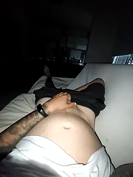 Snapshot of coherro3 chatting on October 31, 2:56 am coherro3 online show from October 31, 2:56 am