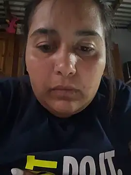 Snapshot of Ayee23-3 chatting on November 25, 4:29 pm Ayee23-3 online show from November 25, 4:29 pm