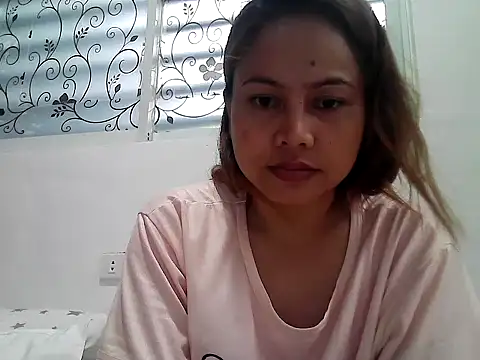 Amarrahlyn online show from December 2, 11:00 pm