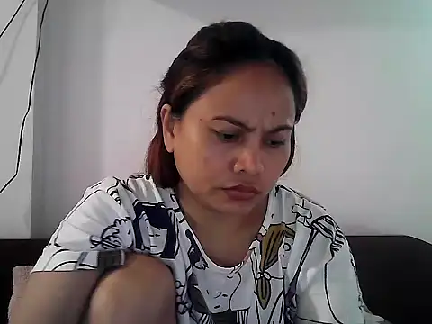 Amarrahlyn online show from December 4, 11:46 pm