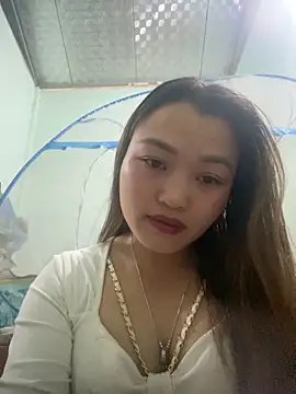 Snapshot of Puka-a chatting on November 1, 8:05 am Puka-a online show from November 1, 8:05 am