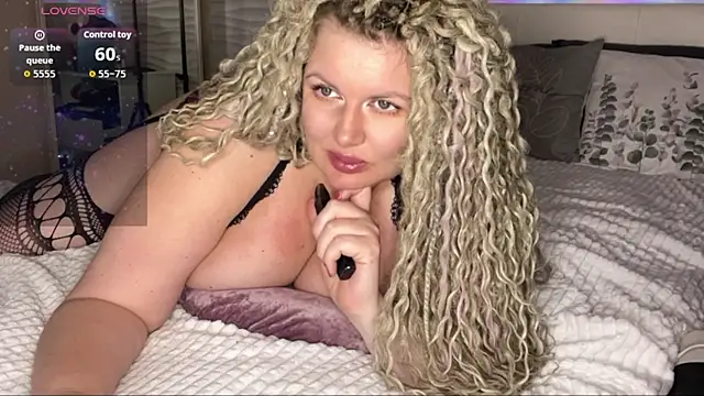 Nivika online show from September 21, 11:17 pm