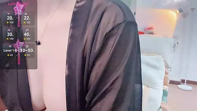 Snapshot of nuan-nuan- chatting on March 2, 9:43 pm nuan-nuan- online show from March 2, 9:43 pm