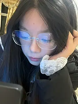 AZ37866 online show from November 20, 2:06 pm