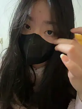 AZ37866 online show from March 4, 1:50 pm