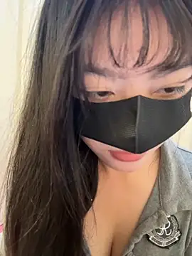 AZ37866 online show from April 13, 4:40 am