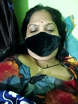 Snapshot of Mona_darling21 chatting on October 30, 6:08 pm Mona darling21 online show from October 30, 6:08 pm