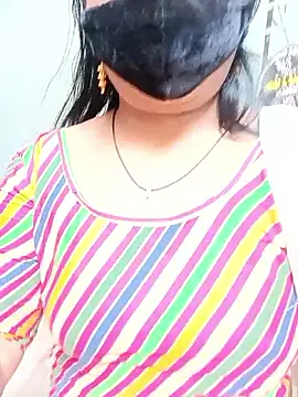 Snapshot of Mona_darling21 chatting on November 6, 7:42 am Mona darling21 online show from November 6, 7:42 am