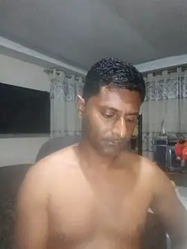 Snapshot of kingVibeX chatting on October 24, 9:22 pm kingVibeX online show from October 24, 9:22 pm