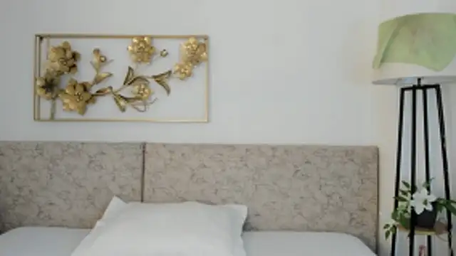  Malak online show from October 22, 6:40 pm