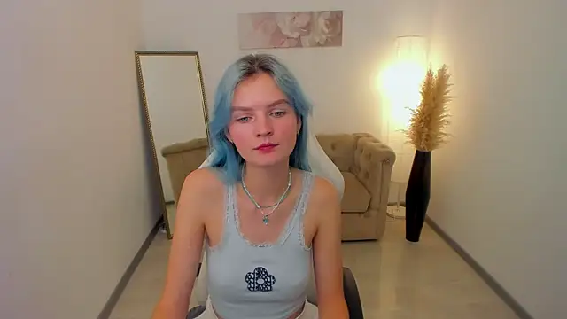 Snapshot of Lika_Sky chatting on October 3, 4:04 pm Lika Sky online show from October 3, 4:04 pm