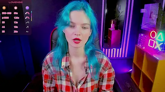 Snapshot of Lika_Sky chatting on December 1, 10:53 am Lika Sky online show from December 1, 10:53 am