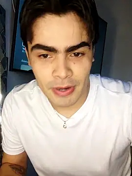 Snapshot of Mason_grey chatting on October 17, 7:16 pm Mason grey online show from October 17, 7:16 pm