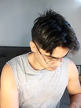 Snapshot of Mason_grey chatting on October 31, 12:28 pm Mason grey online show from October 31, 12:28 pm