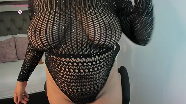 Snapshot of daniela_crozee_ chatting on November 8, 2:23 am daniela crozee online show from November 8, 2:23 am