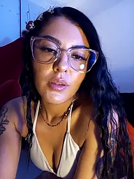 ValeNiitaLuv online show from October 10, 11:26 pm