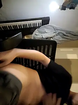 Snapshot of davilasonia chatting on October 19, 4:24 am davilasonia online show from October 19, 4:24 am