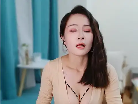 Snapshot of cfxc0317 chatting on October 11, 12:15 pm cfxc0317 online show from October 11, 12:15 pm