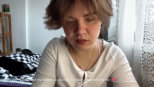 SabrinaFolts online show from September 24, 9:12 am