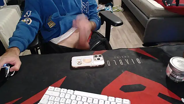 geil20CM2 online show from October 17, 7:16 pm