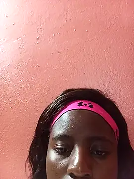 Snapshot of BlackPearl_19 chatting on November 7, 2:17 pm BlackPearl 19 online show from November 7, 2:17 pm