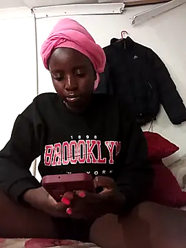 BlackPearl 19 online show from March 12, 2:12 pm