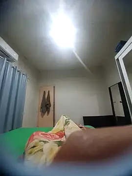 Snapshot of douglasdesouza22 chatting on September 23, 7:44 am douglasdesouza22 online show from September 23, 7:44 am