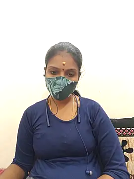 Snapshot of Tamil_Yalini12 chatting on October 28, 7:01 am Tamil Yalini12 online show from October 28, 7:01 am