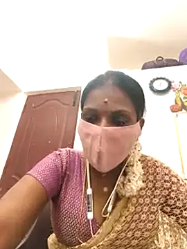 Tamil Yalini12 online show from February 25, 7:12 pm