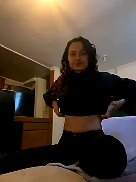 Snapshot of Camila_Nyx chatting on November 24, 9:25 pm Camila Nyx online show from November 24, 9:25 pm