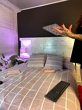 Snapshot of Camila_Nyx chatting on December 1, 2:33 pm Camila Nyx online show from December 1, 2:33 pm