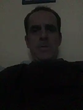 Snapshot of tiago1981pt chatting on November 14, 11:02 pm tiago1981pt online show from November 14, 11:02 pm